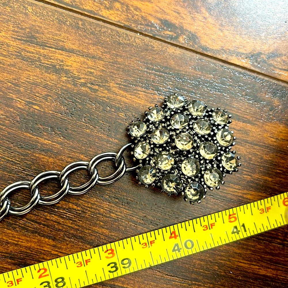 Metal Chain Belt - Picture 5 of 8
